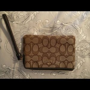 Authentic Coach Wristlet, Brown Signature Fabric